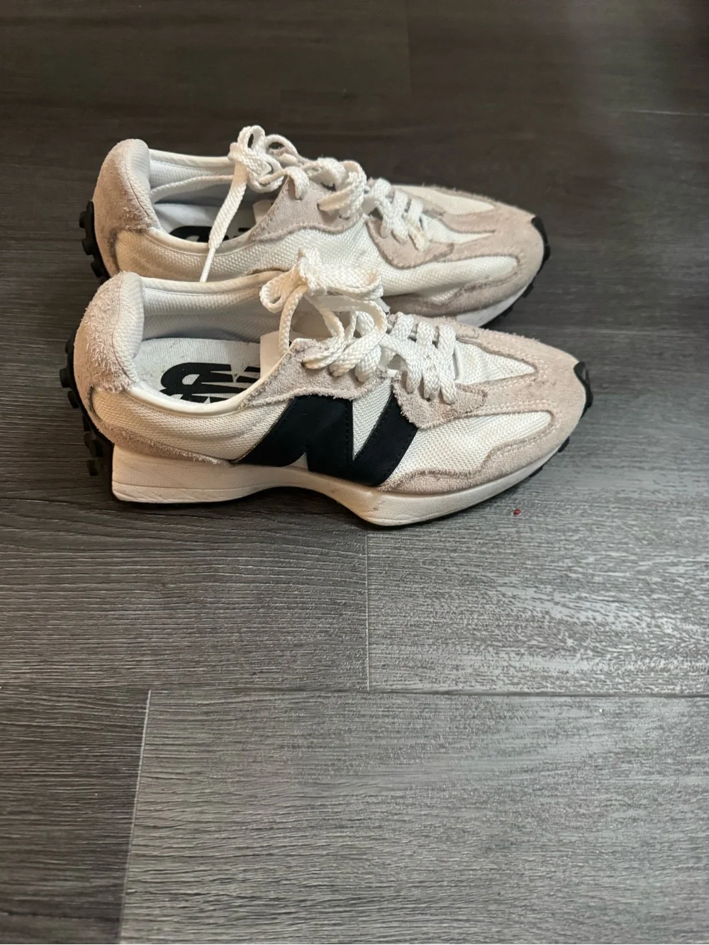 New Balance 327 Women’s Sneakers in Beige and Black